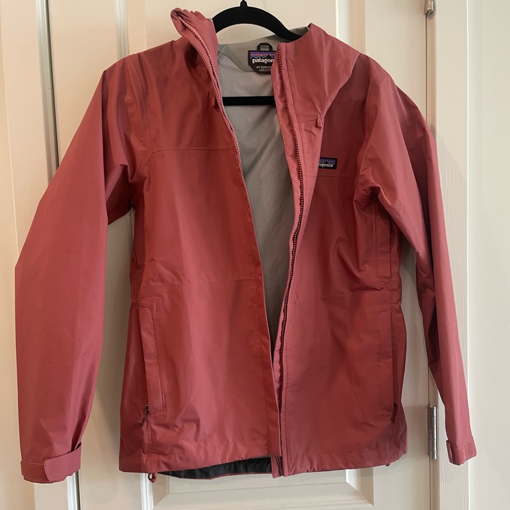Patagonia Women's Torrentshell Rain Jacket/Rain coat XS